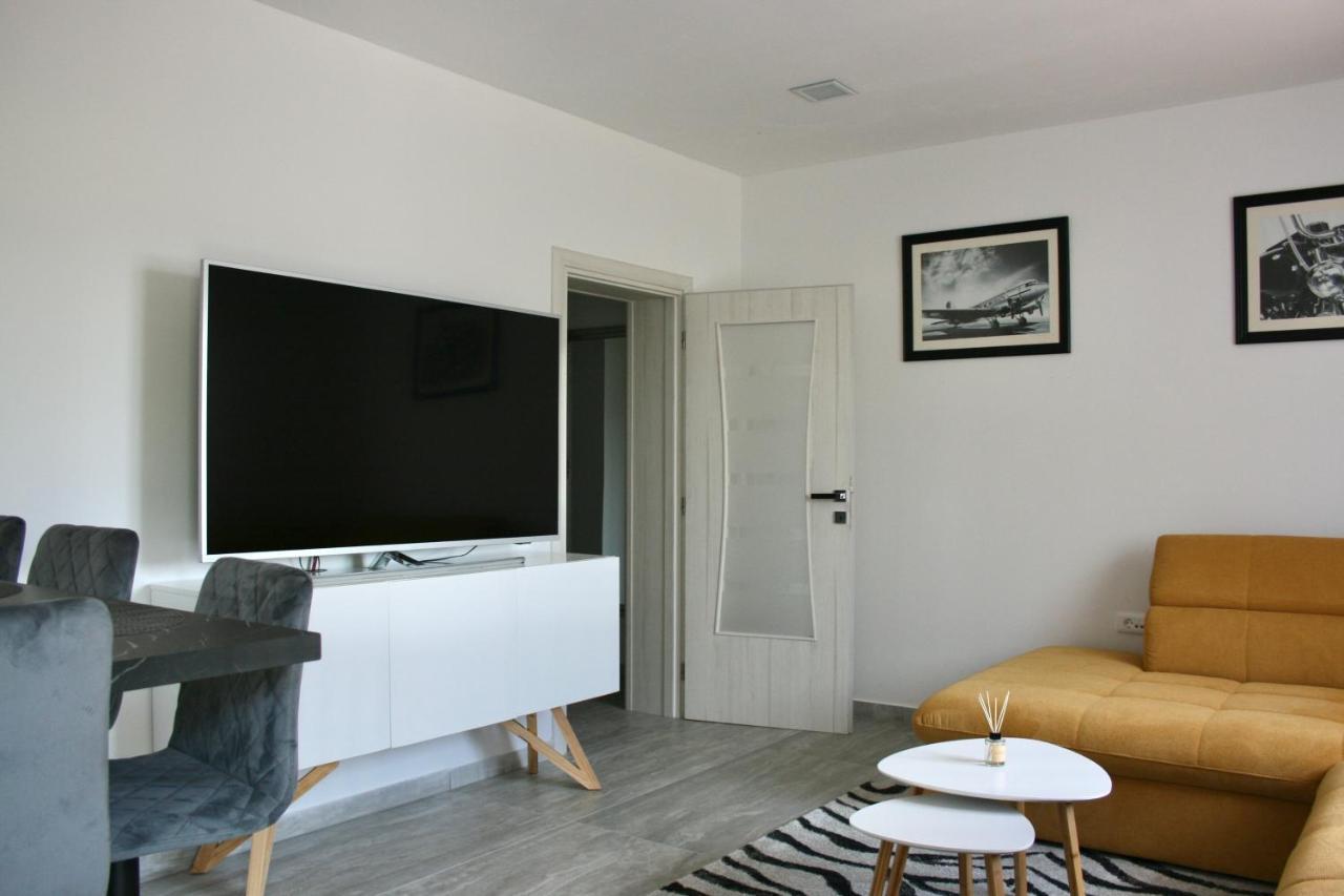 Apartments Antea Trogir Exterior photo